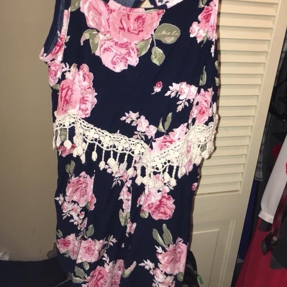 Shorts - Picture 7 of 8